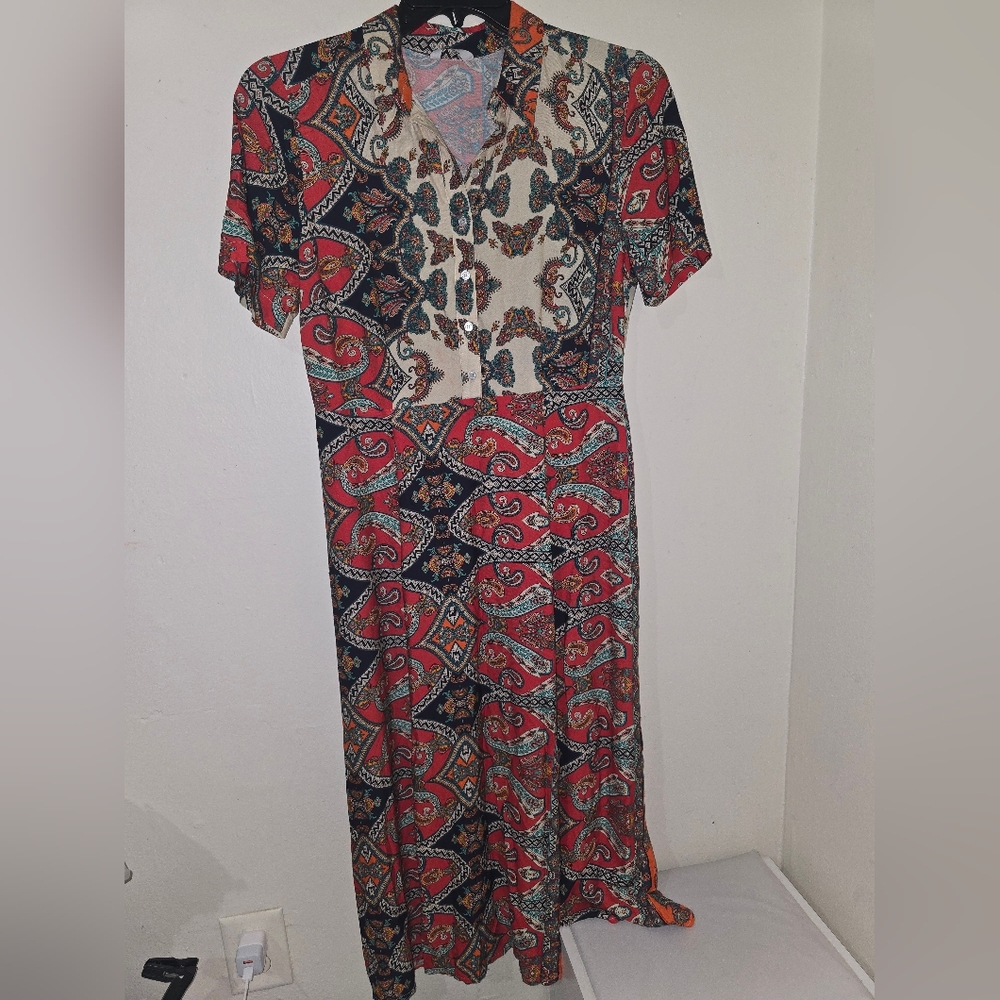 Vibrant Paisley Red and Black Midi Dress